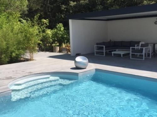 Maison Alleins, 8 pièces, 12 personnes - FR-1-708-14