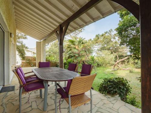 Maison Anglet, 6 pièces, 9 personnes - FR-1-3-548