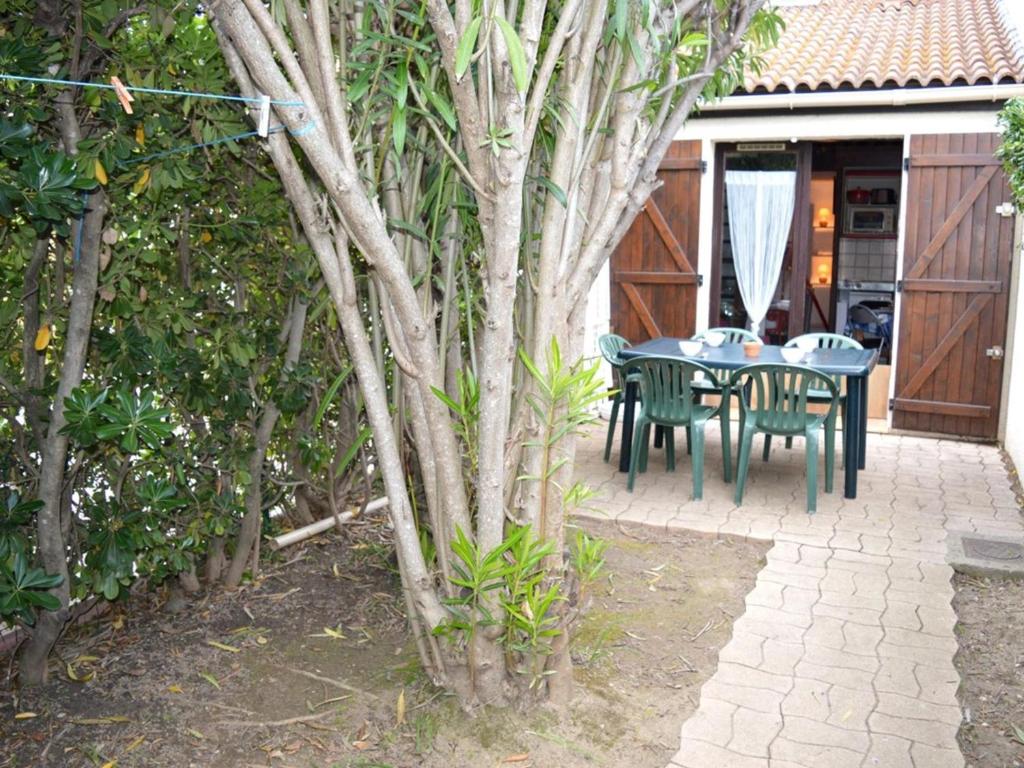 Maison Argelès-sur-Mer, 1 pièce, 4 personnes - FR-1-225-619 Rue Watson Résidence Bois De Jade - Maison 126 -, 66700 Argelès-sur-Mer