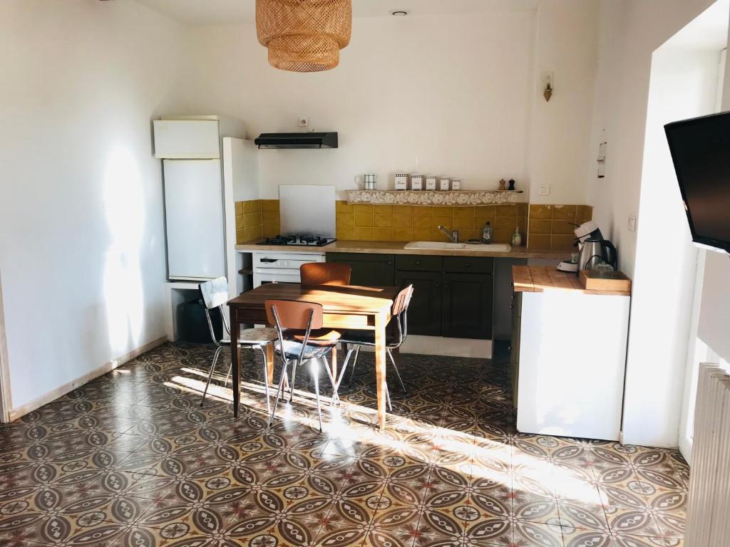 Maison atypique à 10 minutes des plages 56130 Camoël