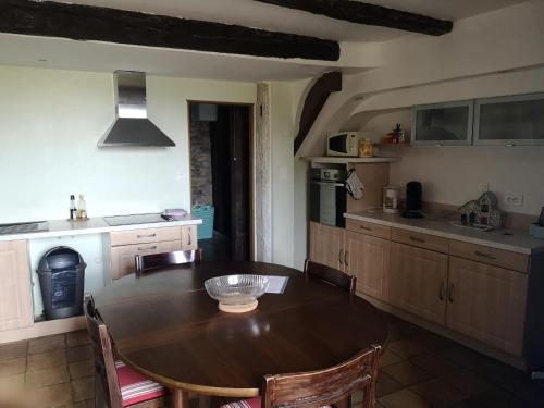 Maison atypique à Cordes-Sur-Ciel 2 chambres