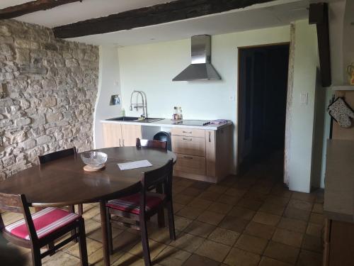 Maison atypique à Cordes-Sur-Ciel 2 chambres