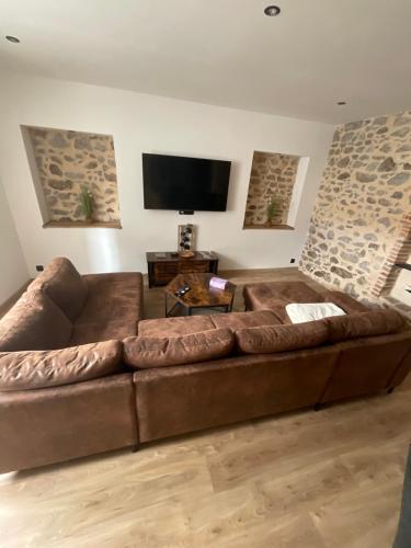 maison atypique en centre bourg proche du PDF