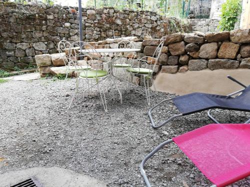Maison atypique très proche rivières