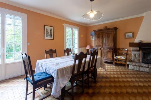 Maison Auviais