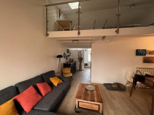 Maison avec jardin et garage