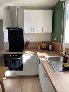 Maison avec jardin, proche centre ville de l'Isle-sur-la-Sorgue