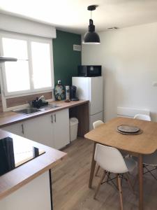 Maison avec jardin, proche centre ville de l'Isle-sur-la-Sorgue