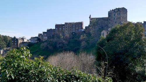 Maison avec petite terrasse proche de Bastia