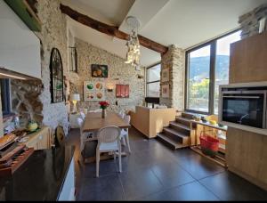 Maison avec piscine en plein centre historique