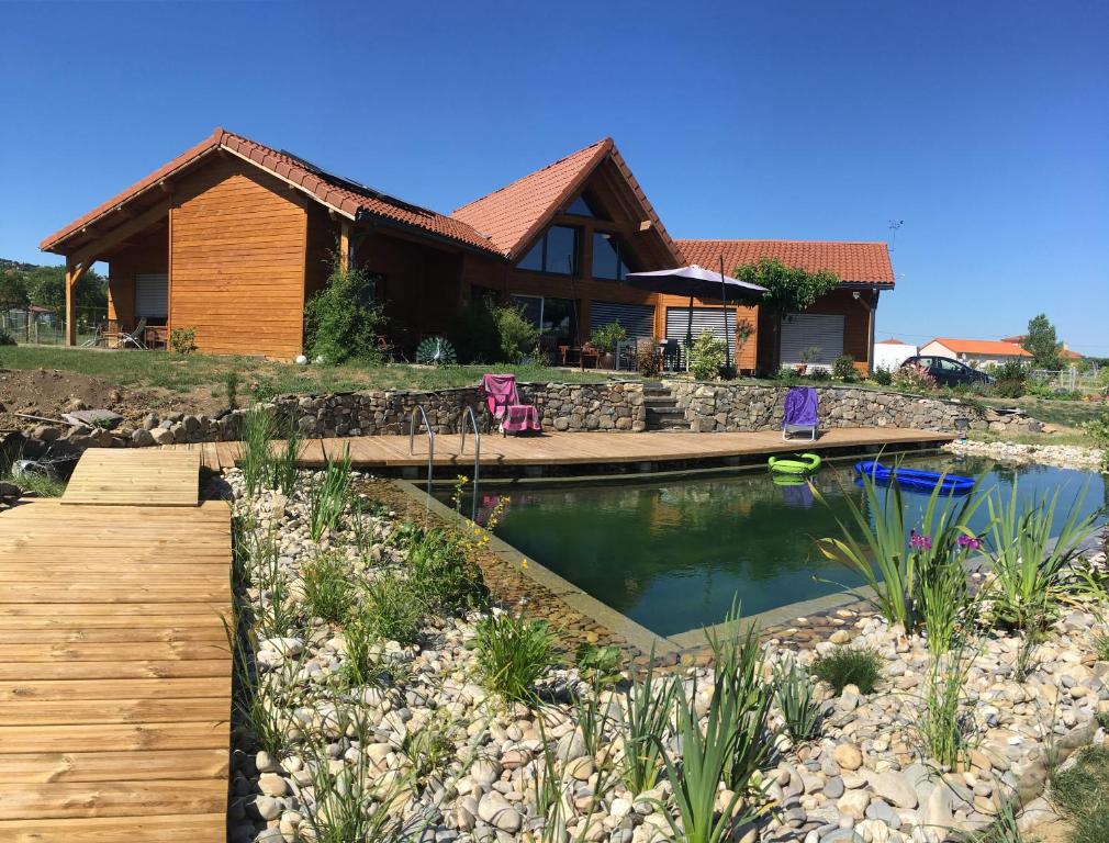 Maison avec piscine pour six personnes 29730 Tréffiagat