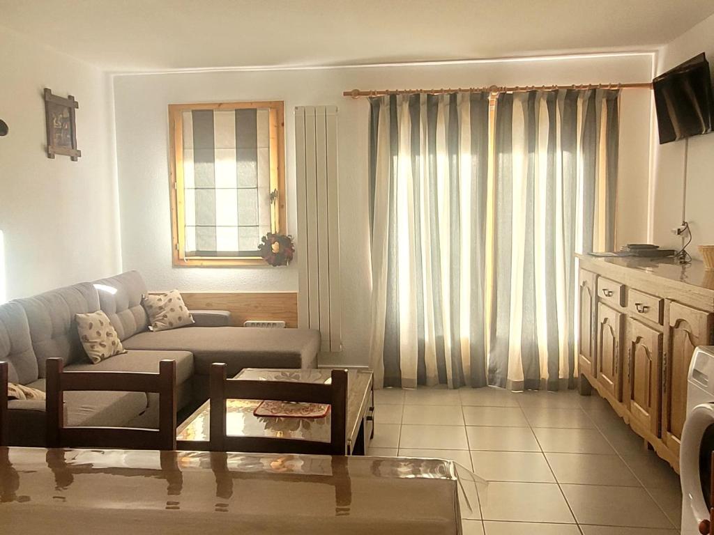 Maison Avignon, 2 pièces, 2 personnes - FR-1-698-9
