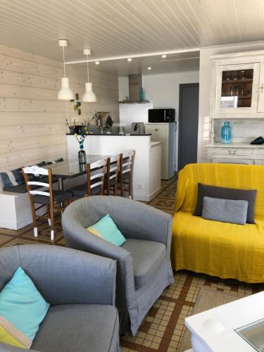 Maison Bord de Mer au Vieil 3 étoiles