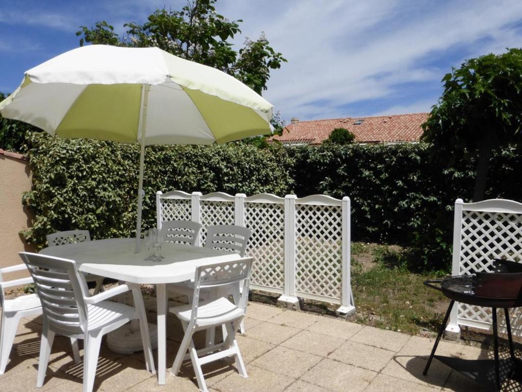 Maison de vacances Maison Bretignolles-sur-Mer, 2 pièces, 4 personnes - FR-1-224A-46 maison n°424, parking n°424 Rue de La Pierre Levée 85470 Bretignolles-sur-Mer