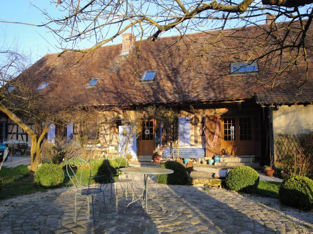 Maison bretonne au centre de la baie de St-Brieuc