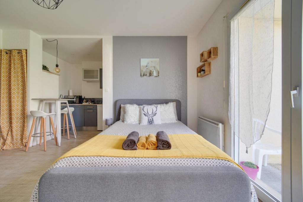 Maison calme au cœur des vignes 33350 Sainte-Colombe