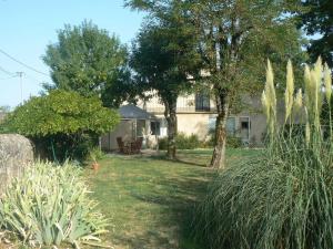 Maison de vacances Maison calme au cœur des vignes 1 lieu dit Rey Guillonnet 33350 Sainte-Colombe Aquitaine