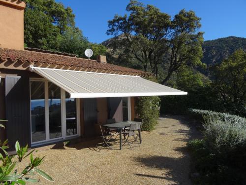 Maison calme très belle vue Lavandou