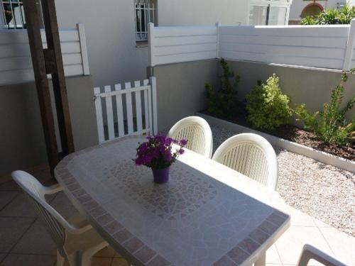 Maison Cap d'Agde, 3 pièces, 6 personnes - FR-1-607-42
