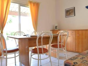 Maison Cap d'Agde, 3 pièces, 8 personnes - FR-1-249-103