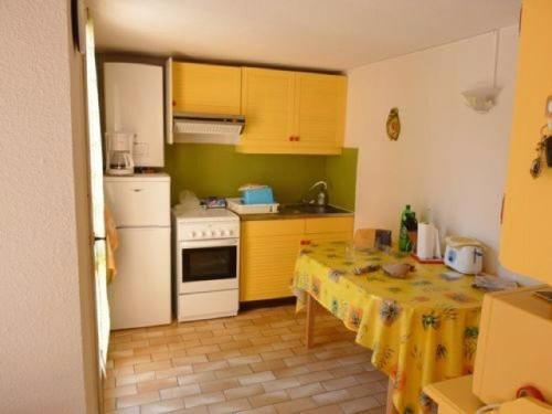 Maison Cap d'Agde, 4 pièces, 6 personnes - FR-1-607-33
