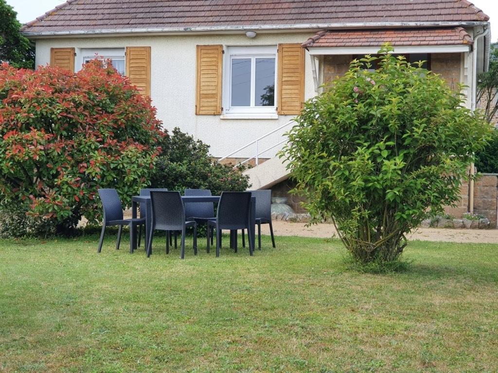 Maison de vacances Maison Carolles, 3 pièces, 4 personnes - FR-1-361-385 1 Route de Groussey 50740 Carolles