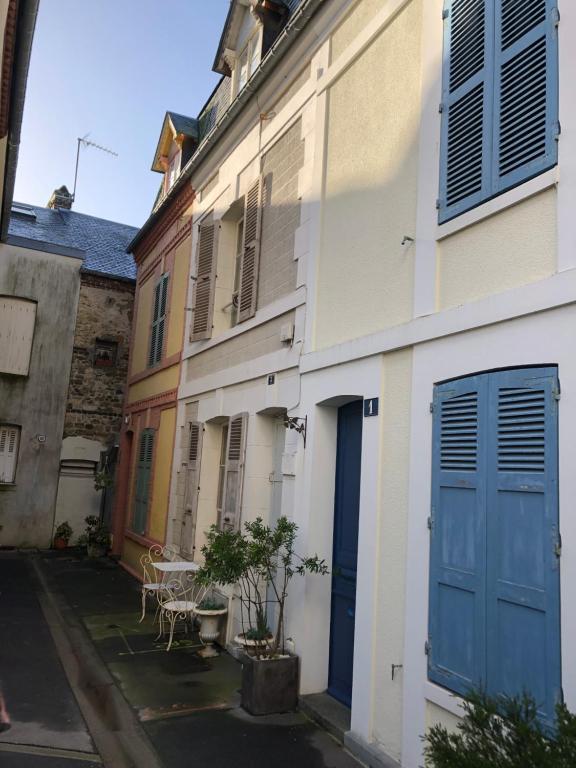 Maison de vacances Maison centre trouville - Le Colibri 3 Impasse Duchemin 14360 Trouville-sur-Mer