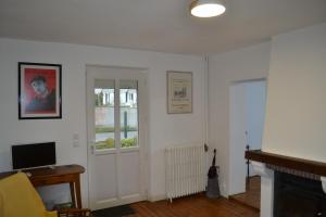Maison chaleureuse a 5 minutes a pied du centre ville a Conches