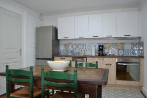 Maison chaleureuse a 5 minutes a pied du centre ville a Conches