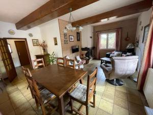 Maison chaleureuse au coeur des Aspres