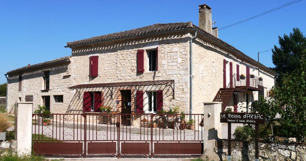 Maison chaleureuse avec grande terrasse 30000 Nîmes