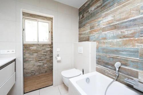 Maison chaleureuse avec jacuzzi