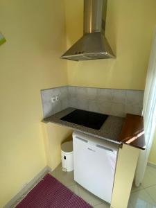 Maison chaleureuse avec piscine et spa