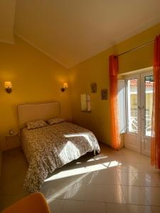 Maison chaleureuse avec piscine et spa