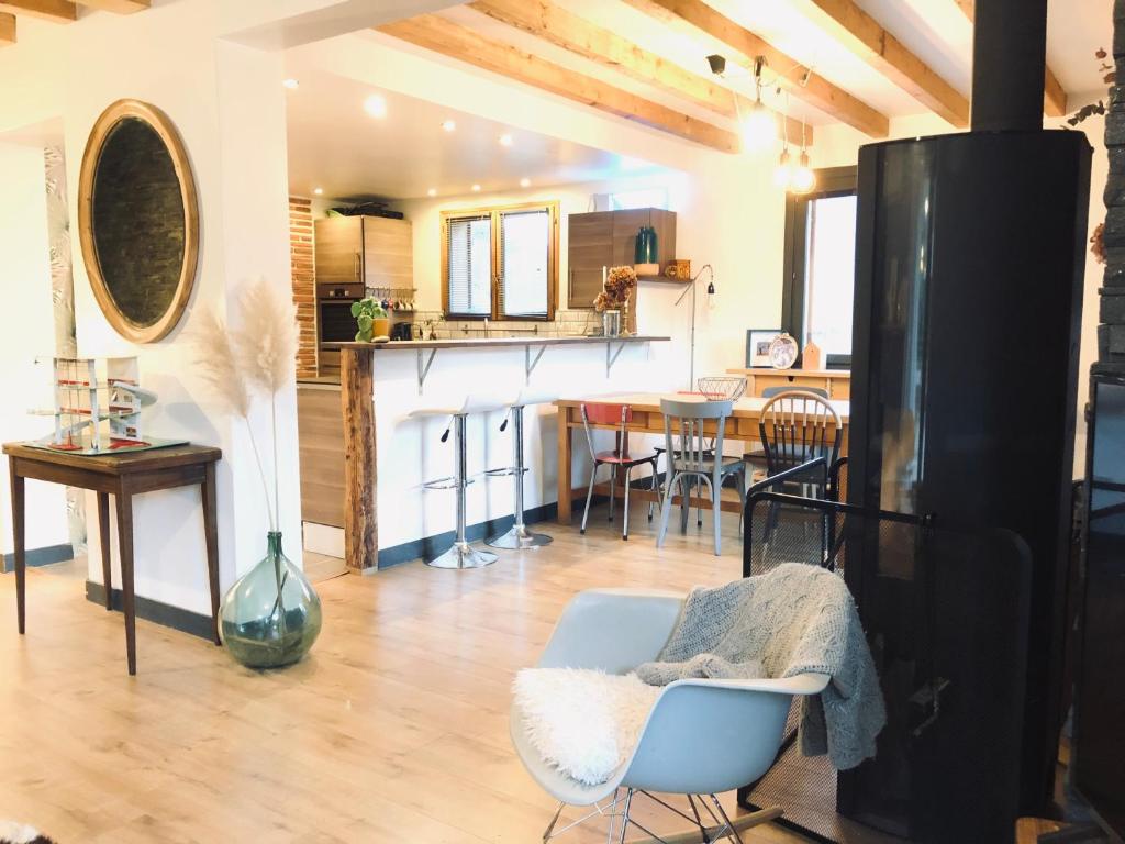 Maison chaleureuse avec poêle à bois 575 Route de Grangeneuve, 74210 Cons-Sainte-Colombe