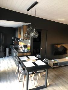 Maison chaleureuse et cosy en bois de 2021 Près de Quimper