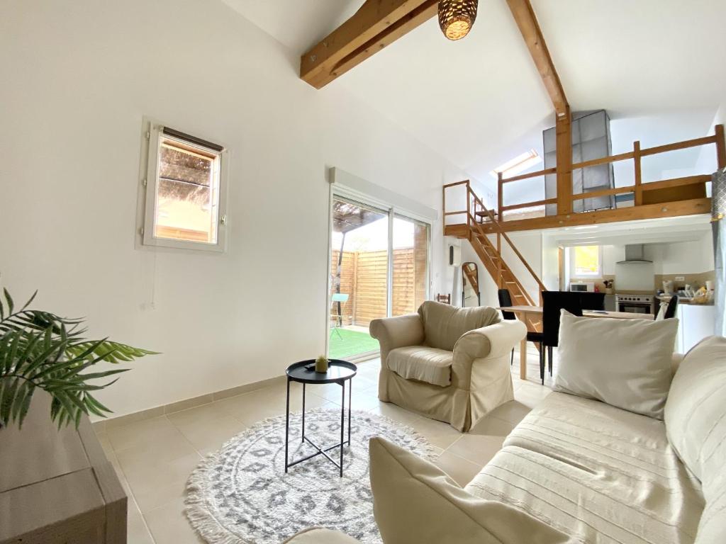 Maison de vacances Maison chaleureuse proche de toutes commodité 123 Ter Rue Georges Clemenceau 33380 Biganos