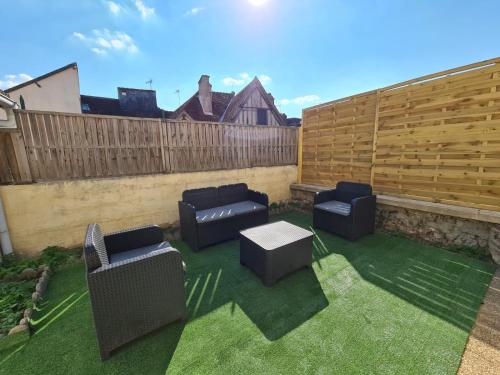 Maison Charme avec Terrasse hypercentre, très calme