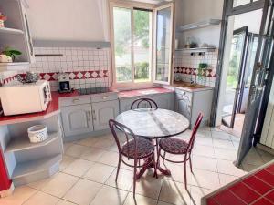 Maison Châtelaillon-Plage, 4 pièces, 5 personnes - FR-1-710-3