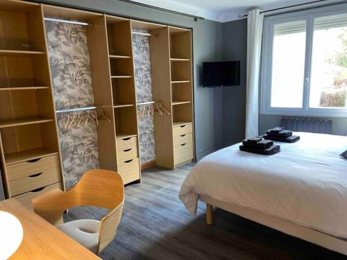 Maison climatisée avec stationnement et wifi