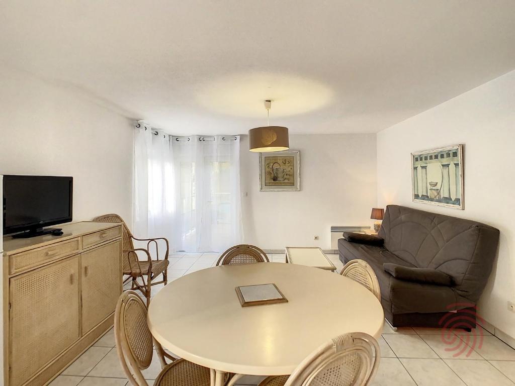 Maison confortable a deux pas du village