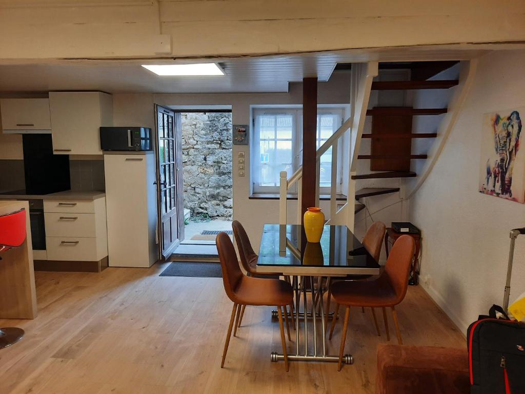 Maison de vacances Maison Cosy 86 Grand Rue 86240 Ligugé