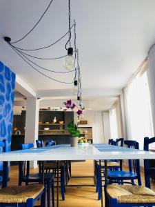 Maison d'architecte en plein cœur d'Honfleur avec bain nordique