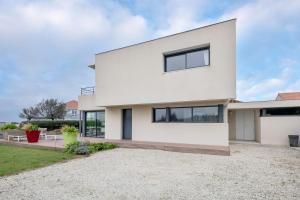 Maison d Architecte Face Mer a la Plaine sur Mer