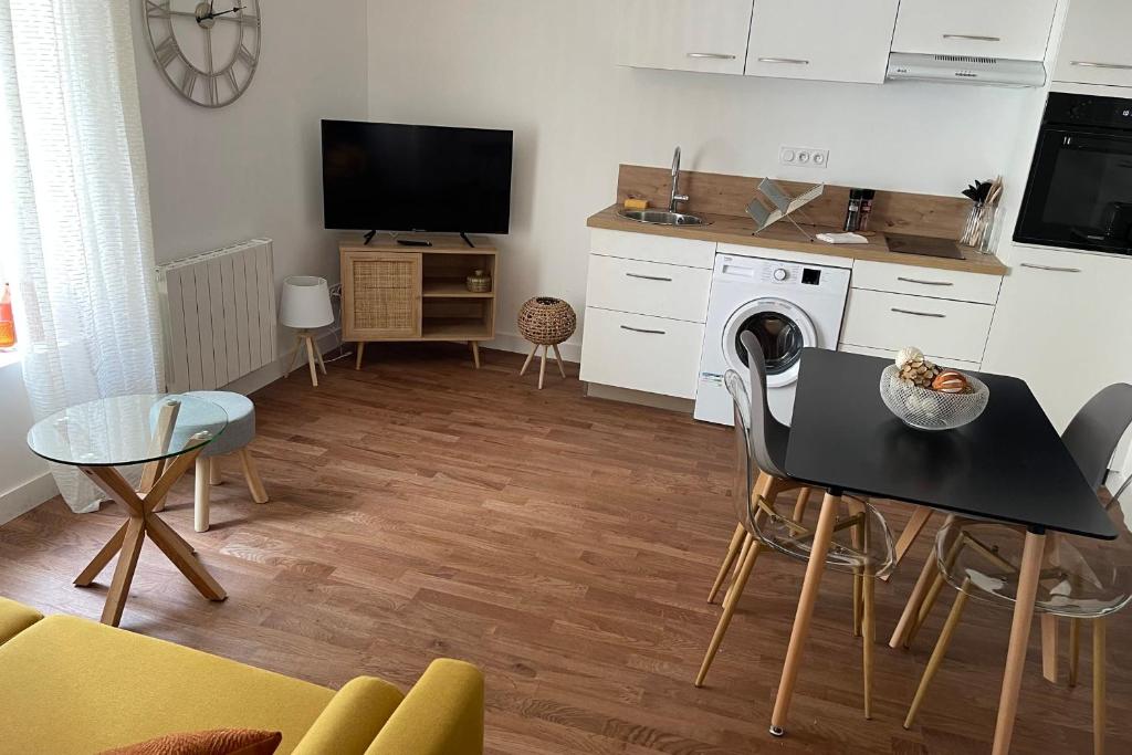Maison d'une chambre a Saint Jacut de la Mer a 30 m de la plage avec jardin clos et wifi