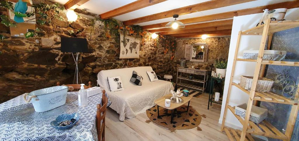 Maison de vacances Maison d'une chambre a Saissac 7 Rue Voltaire 11310 Saissac