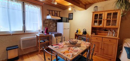 Maison d'une chambre a Saissac