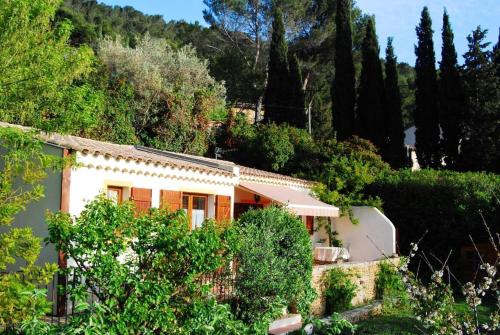 Maison d'une chambre avec jardin clos et wifi a Ceyreste a 5 km de la plage