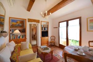 Maison de vacances Maison d'une chambre avec jardin clos et wifi a Ceyreste a 5 km de la plage 3 Chemin des Lavandes 13600 Ceyreste Provence-Alpes-Côte d\'Azur