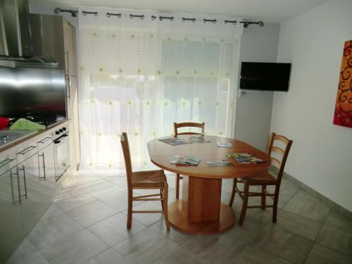 Maison d'une chambre avec jardin clos et wifi a La Garnache